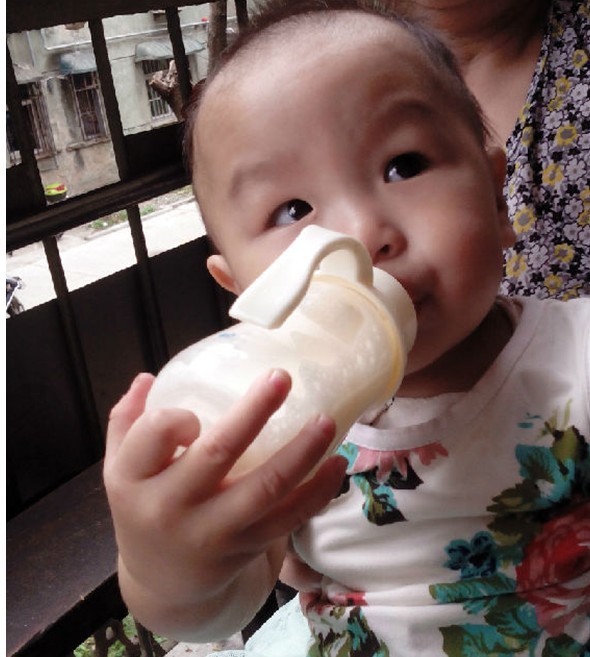 每日金典--让宝宝告别转基因原料的奶粉